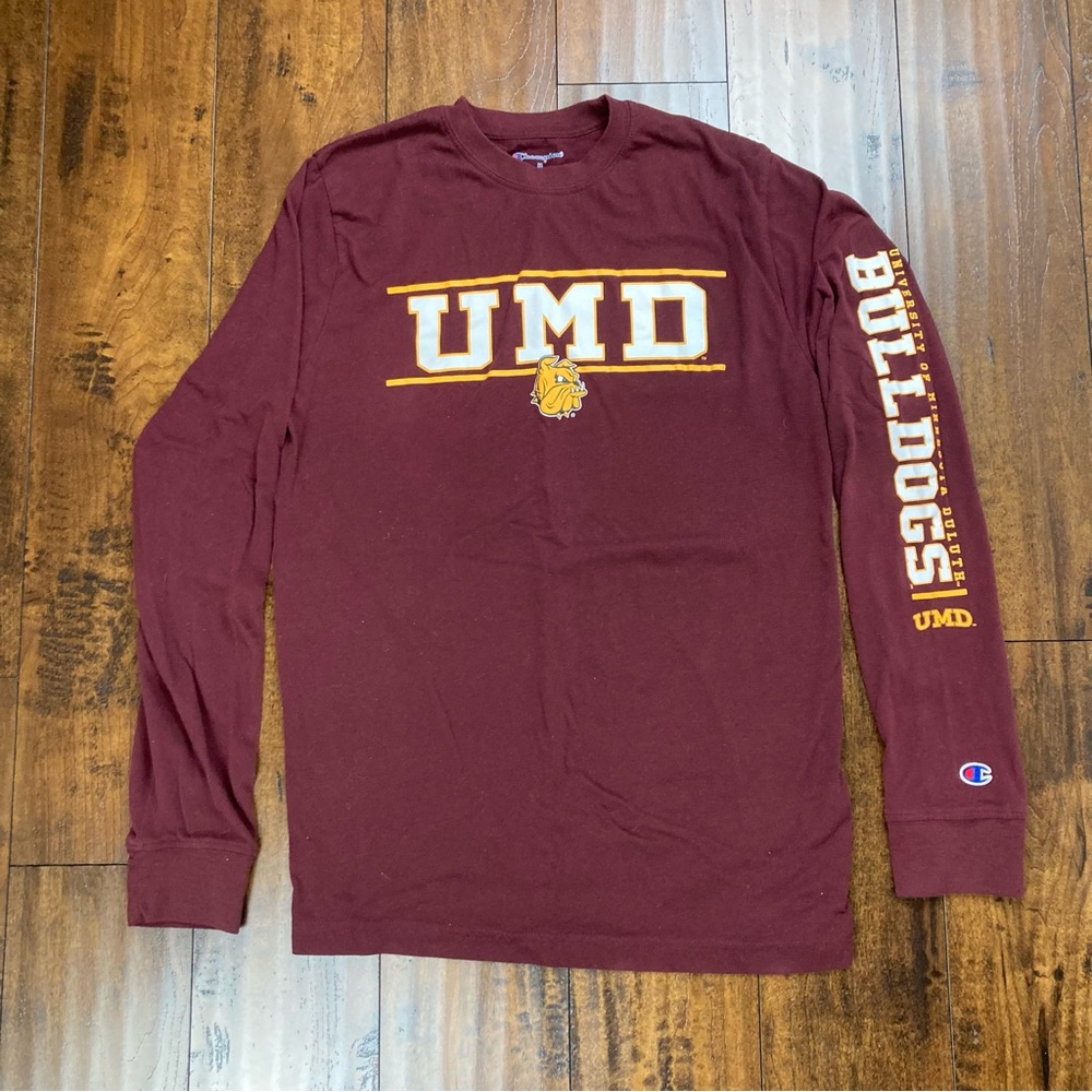 UMD Minnesota Duluth Bulldogs Long Sleeve T Shirt Champion Maroon Adult MEDIUM